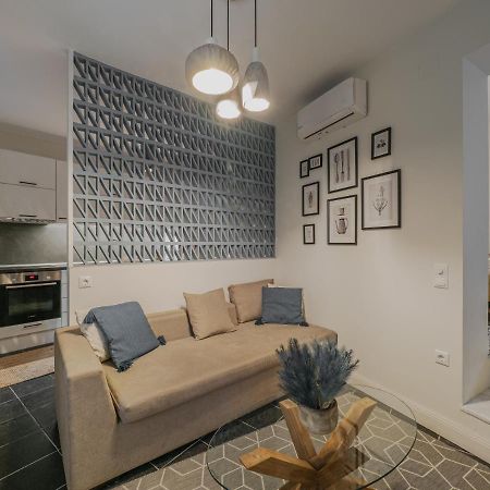 Little Corfu Town Apartment ภายนอก รูปภาพ